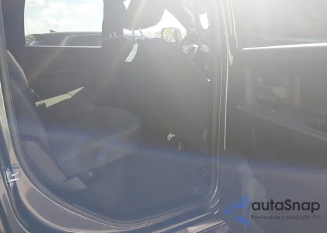 2024 Ram 2500 Tradesman 4X4 6'4 Box z USA, uszkodzony, nr VIN 3C6UR5CL9RG221333